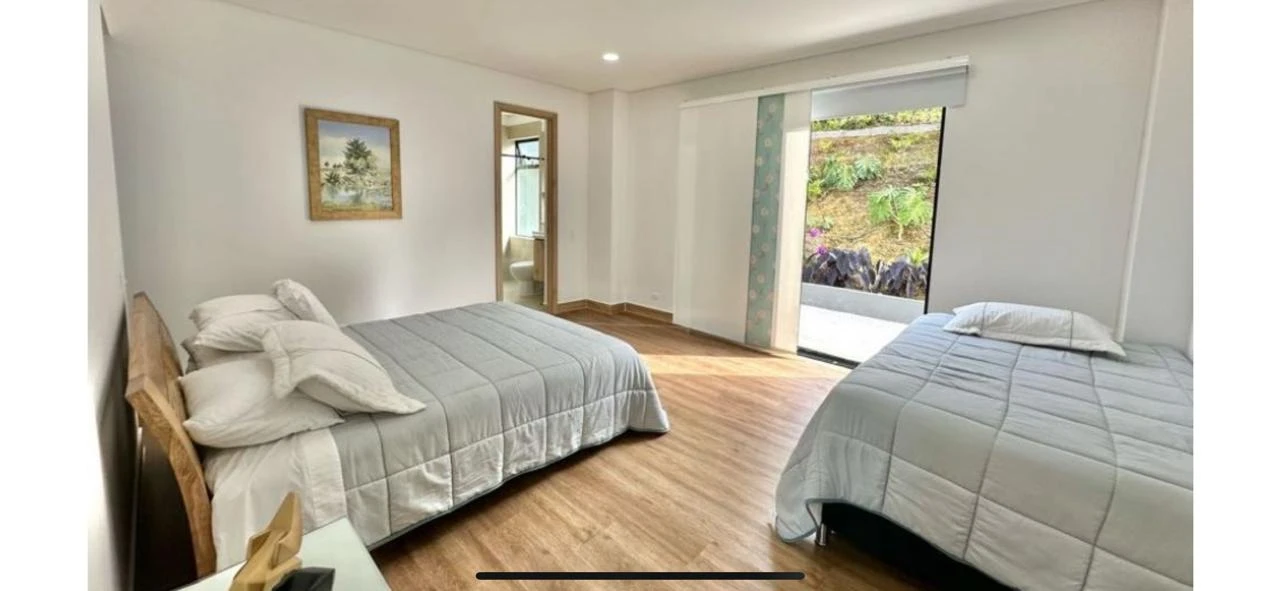 Casa campestre en arriendo en Parcelación Monte Alto - El Retiro 