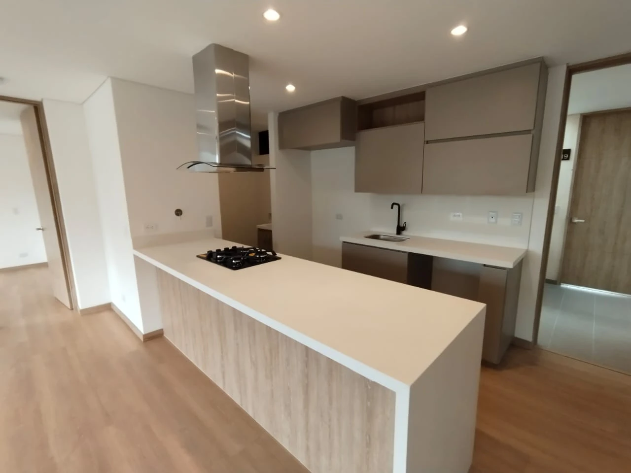 APARTAMENTO EN ARRIENDO EN MOSSET - EL RETIRO 