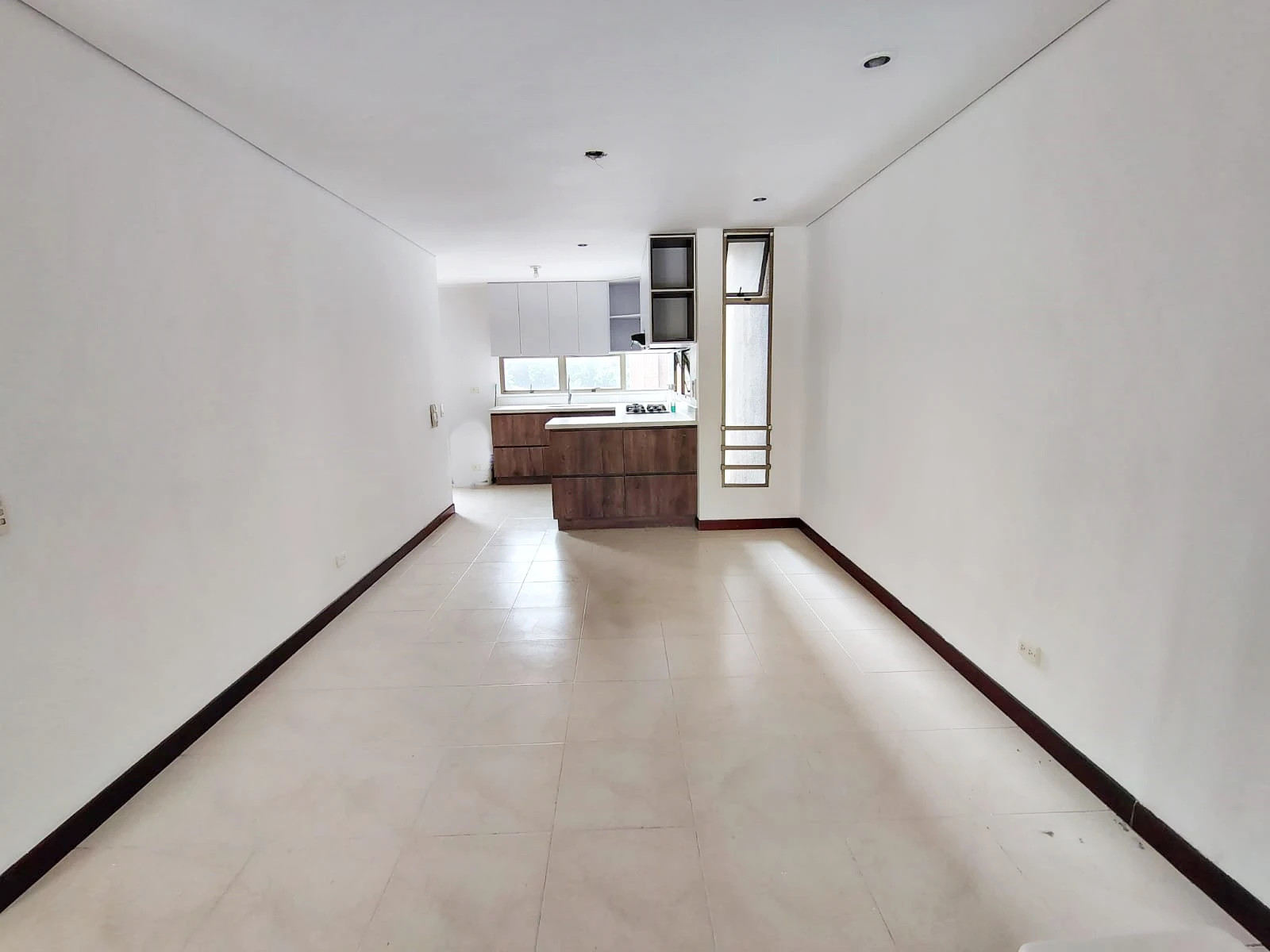 Apartamento en arriendo sector Milla de Oro