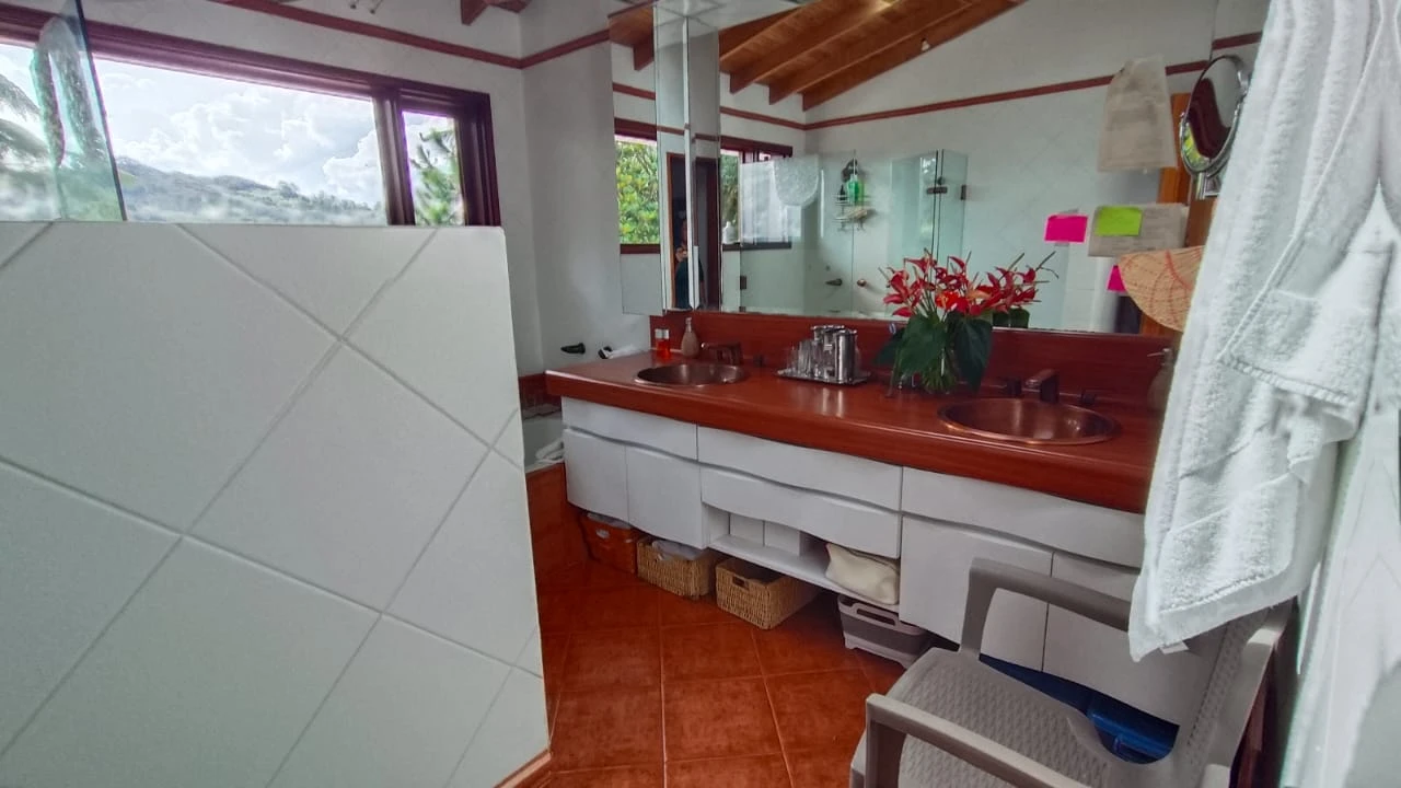 CASA CAMPESTRE EN VENTA O ARRIENDO EN PONTEZUELA, RIONEGRO 