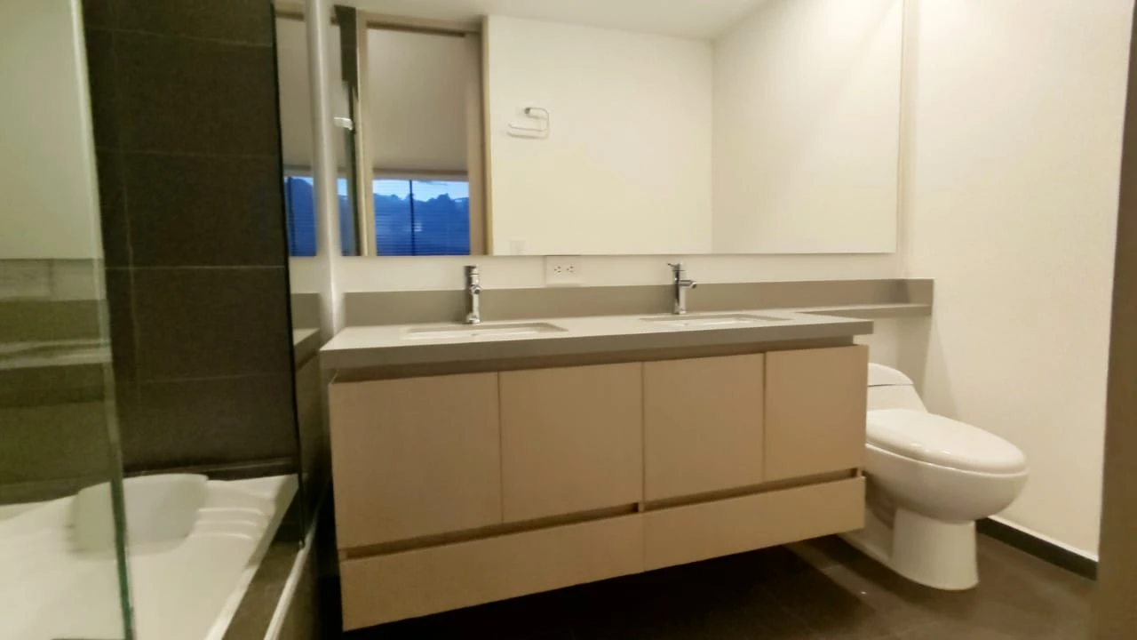 apartamento en arriendo sector superior padre marianito