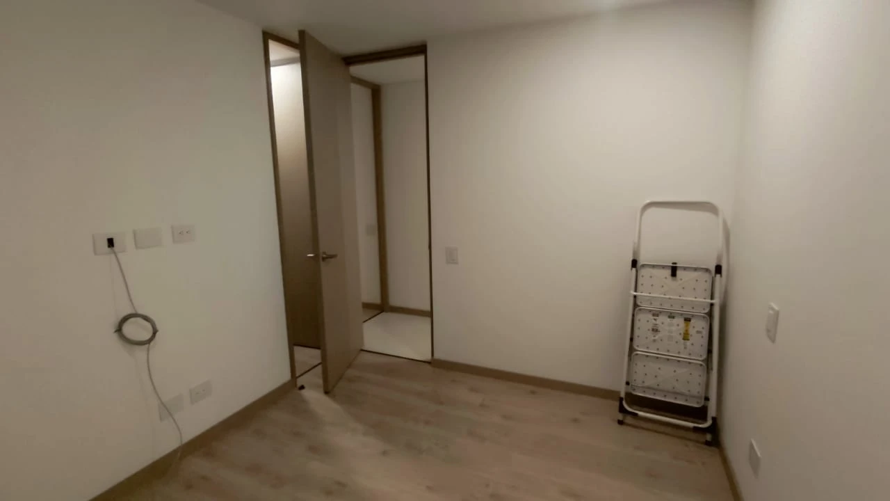 apartamento en arriendo sector superior padre marianito