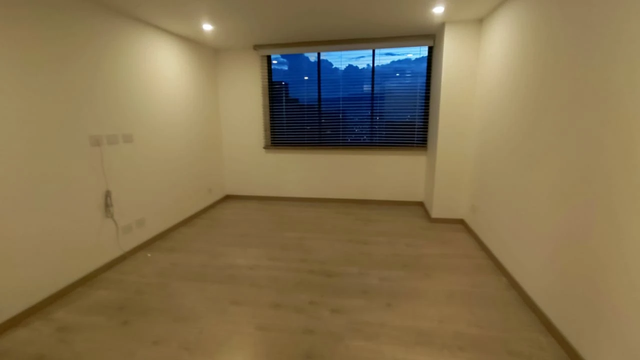 apartamento en arriendo sector superior padre marianito
