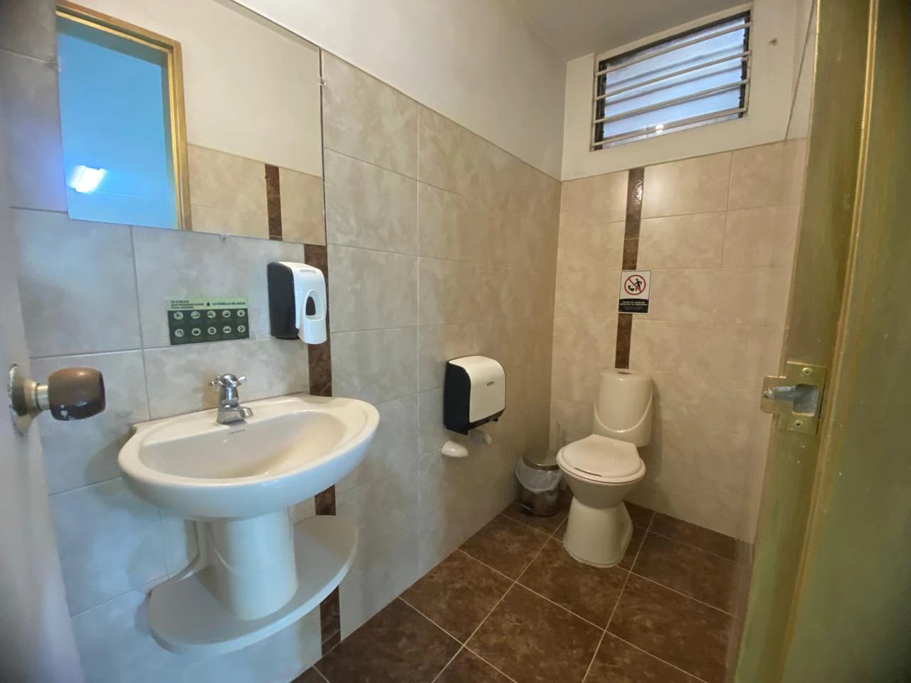 Arriendo Local comercial en el Poblado