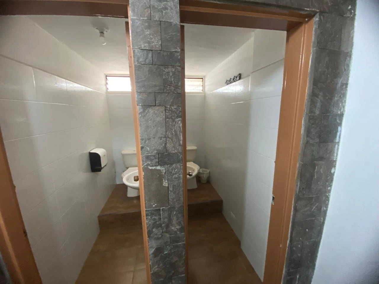 Arriendo Local comercial en el Poblado