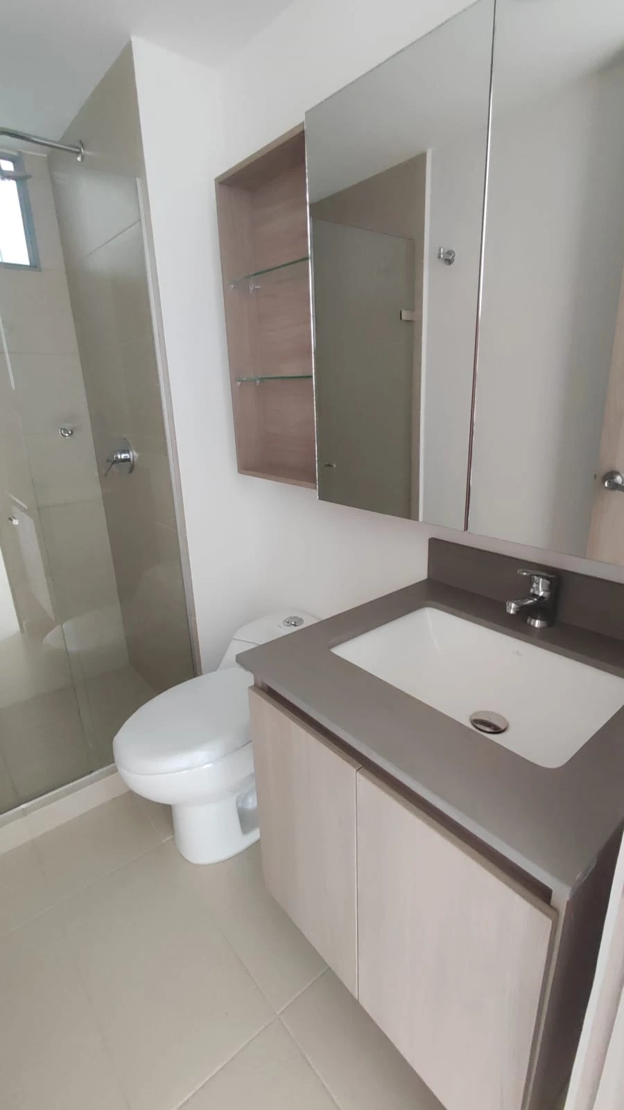 Apartamento en arriendo en Rionegro, sector éxito 