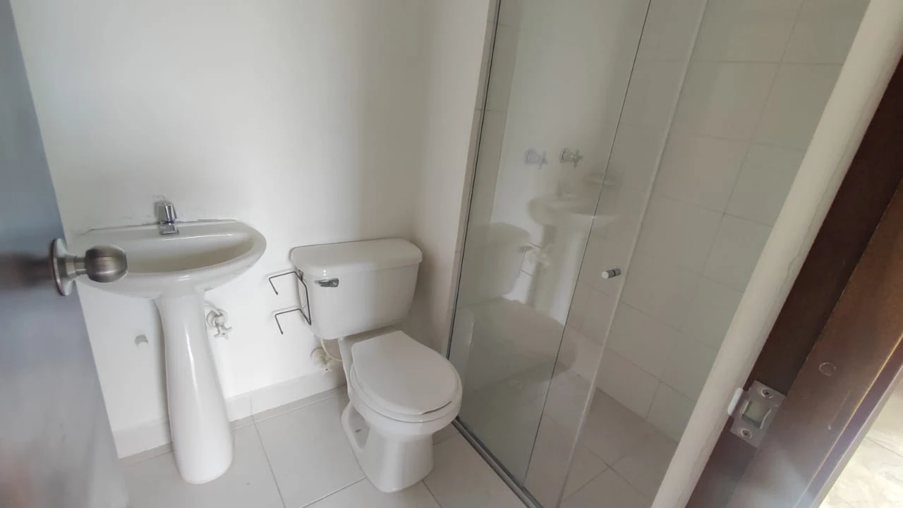 Apartamento en arriendo en rionegro sector fontibon 