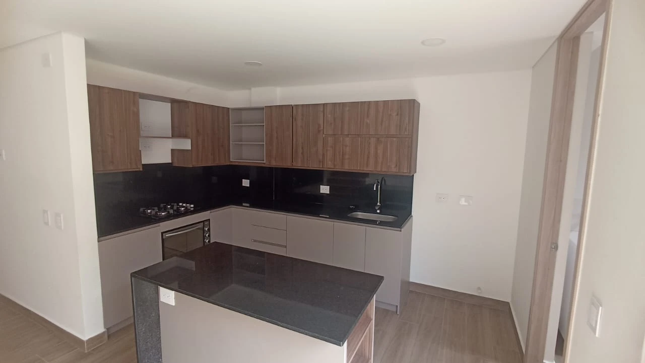 casa en arriendo en rionegro - gualanday 