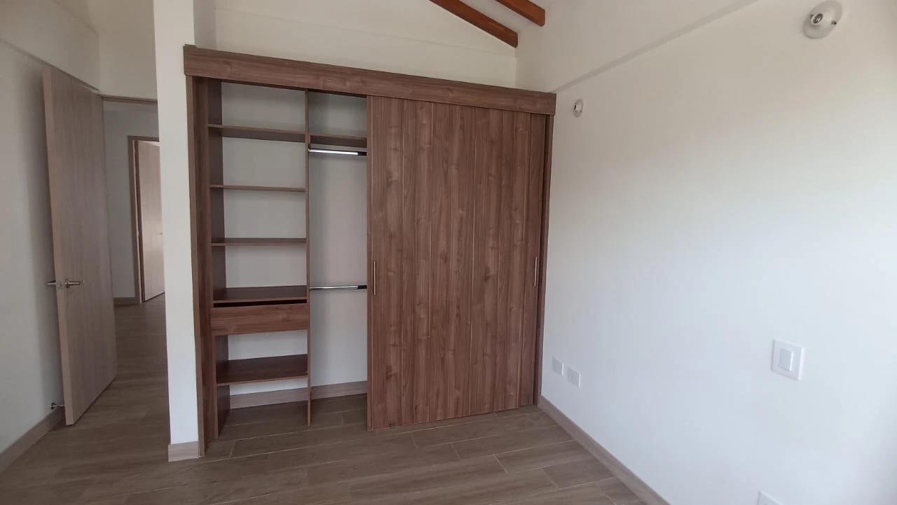 casa en arriendo en rionegro - gualanday 