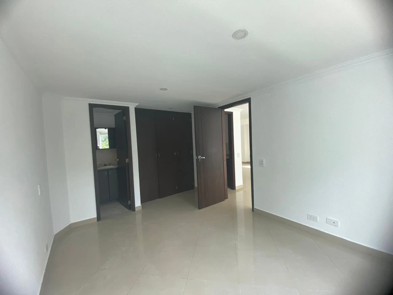 Arriendo Apartamento en el Poblado Sector la Frontera