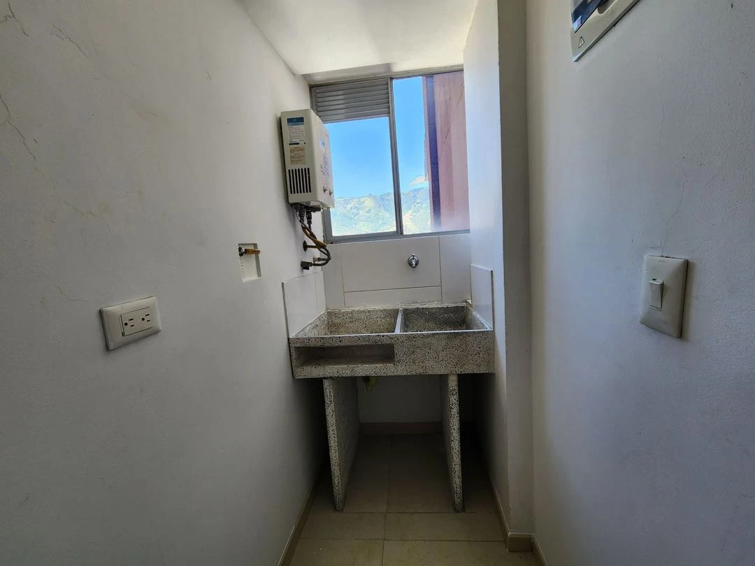 Apartamento en venta sector Niquia.