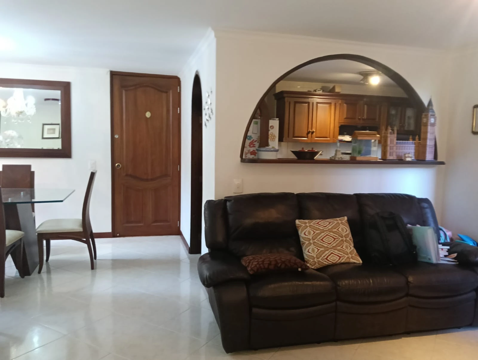 Arriendo Apartamento en Envigado Sector la Abadía