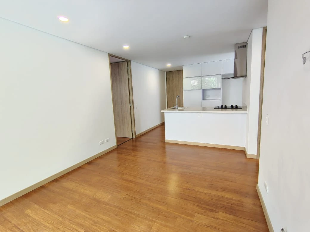 Arriendo Apartamento en el Poblado