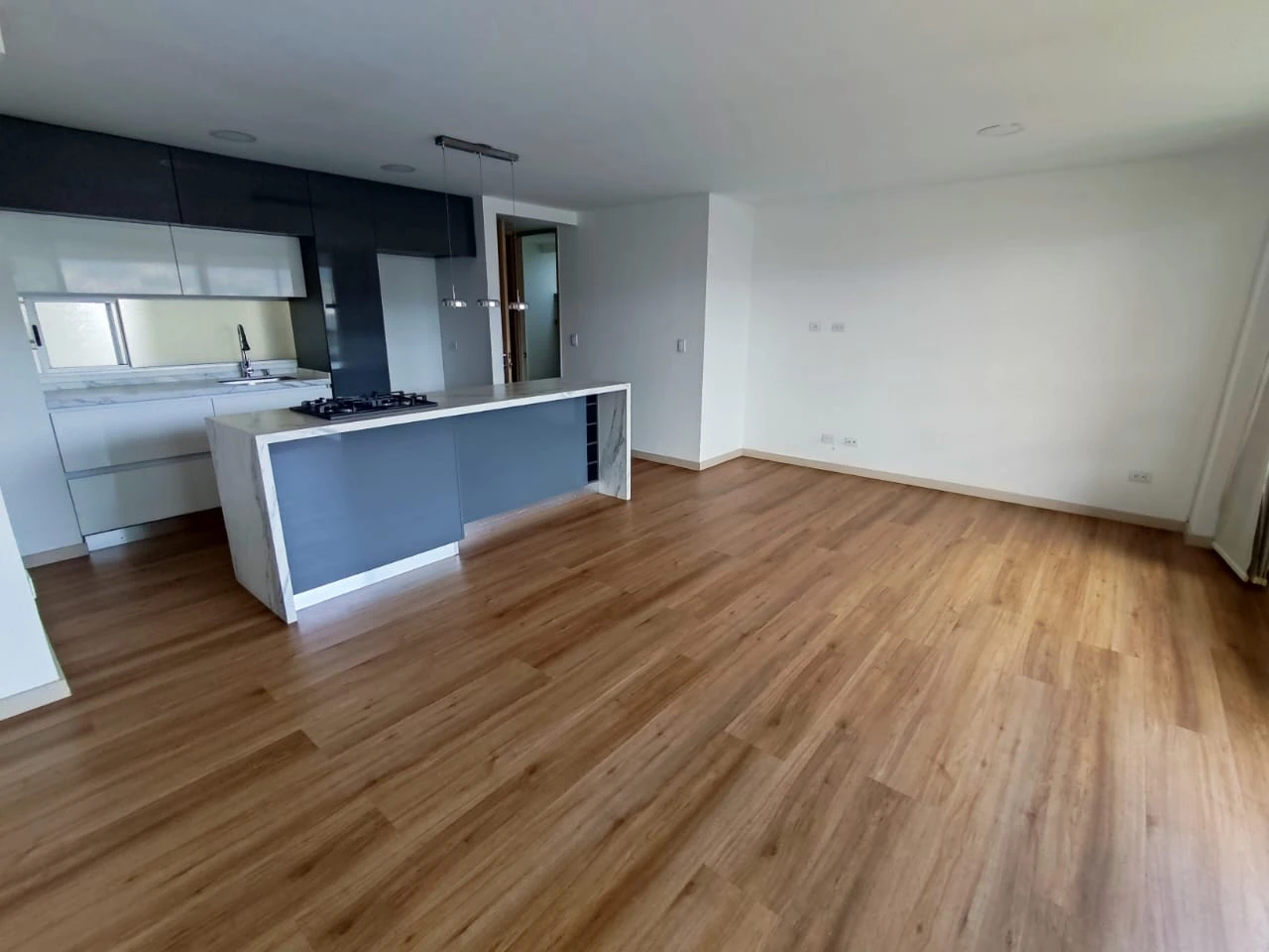 Apartamento en Arriendo Sector Santa Maria de los Angeles