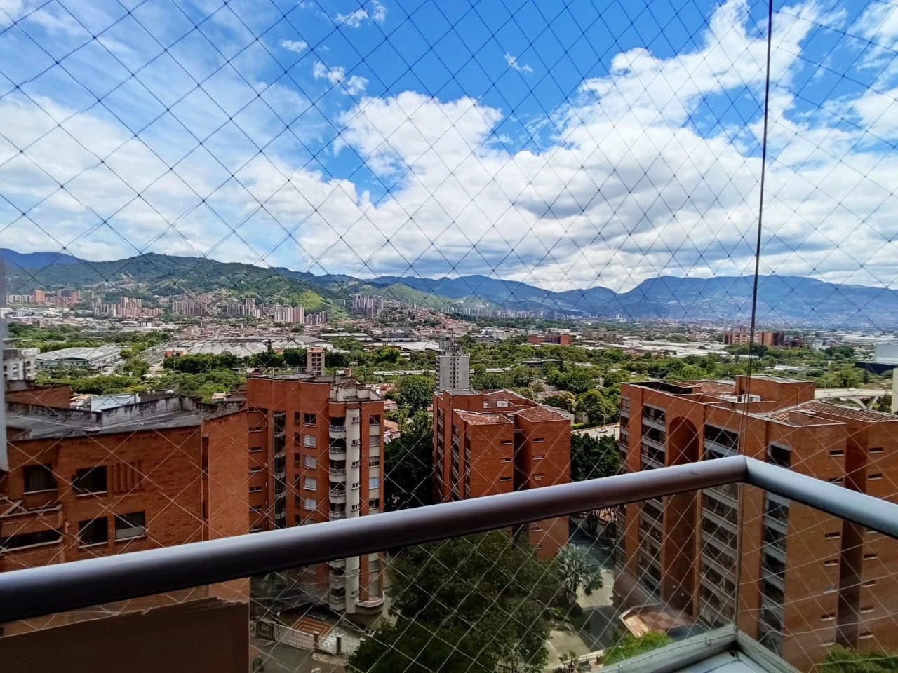 Apartamento en Arriendo Sector Santa Maria de los Angeles