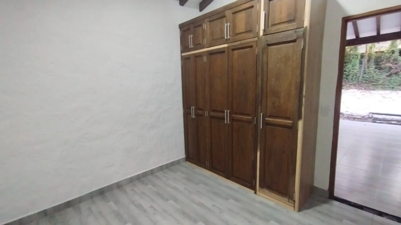 FINCA EN ARRIENDO EN CABECERAS - LLANOGRANDE