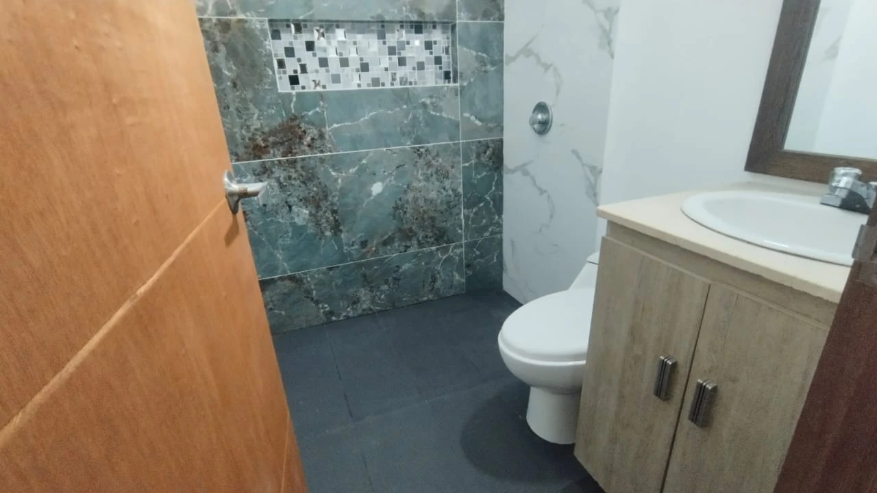 FINCA EN ARRIENDO EN CABECERAS - LLANOGRANDE