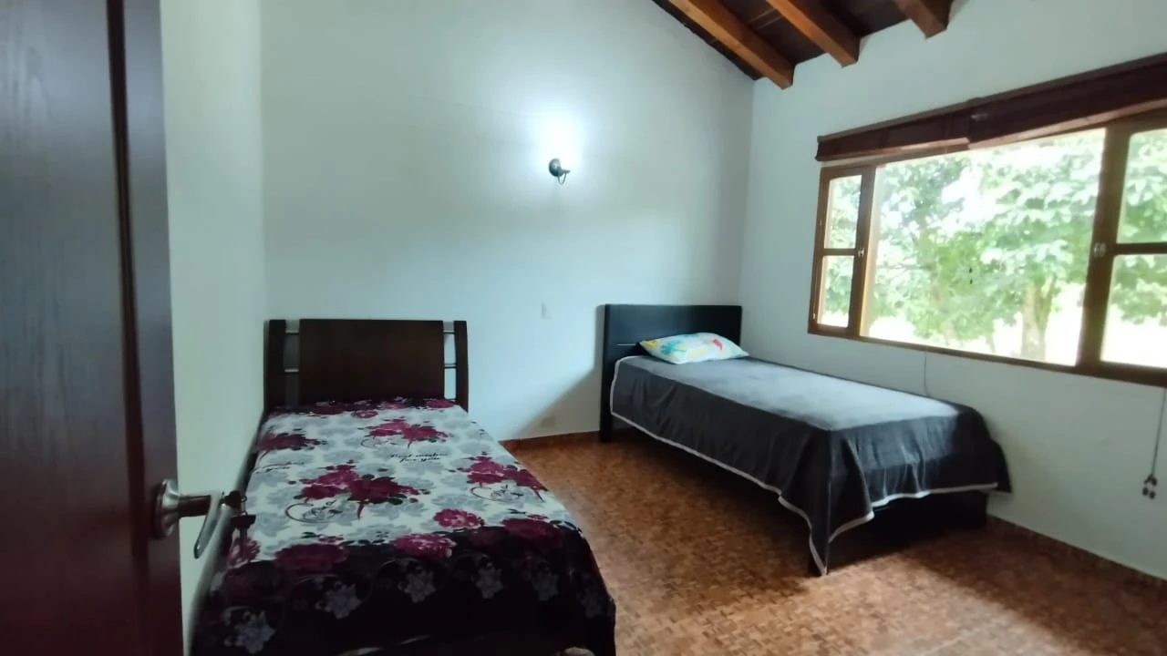 CASA LOTE EN ARRIENDO SECTOR AEROPUERTO JMC; RIONEGRO