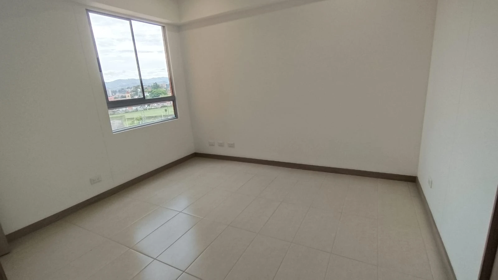 APARTAMENTO EN ARRIENDO EN VIVARI, RIONEGRO