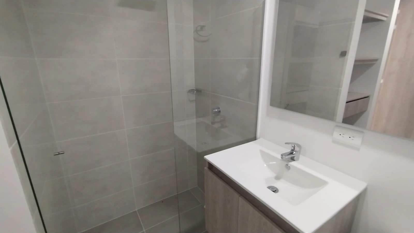 APARTAMENTO EN VENTA Y ARRIENDO EN SAN SIMON, SAN ANTONIO