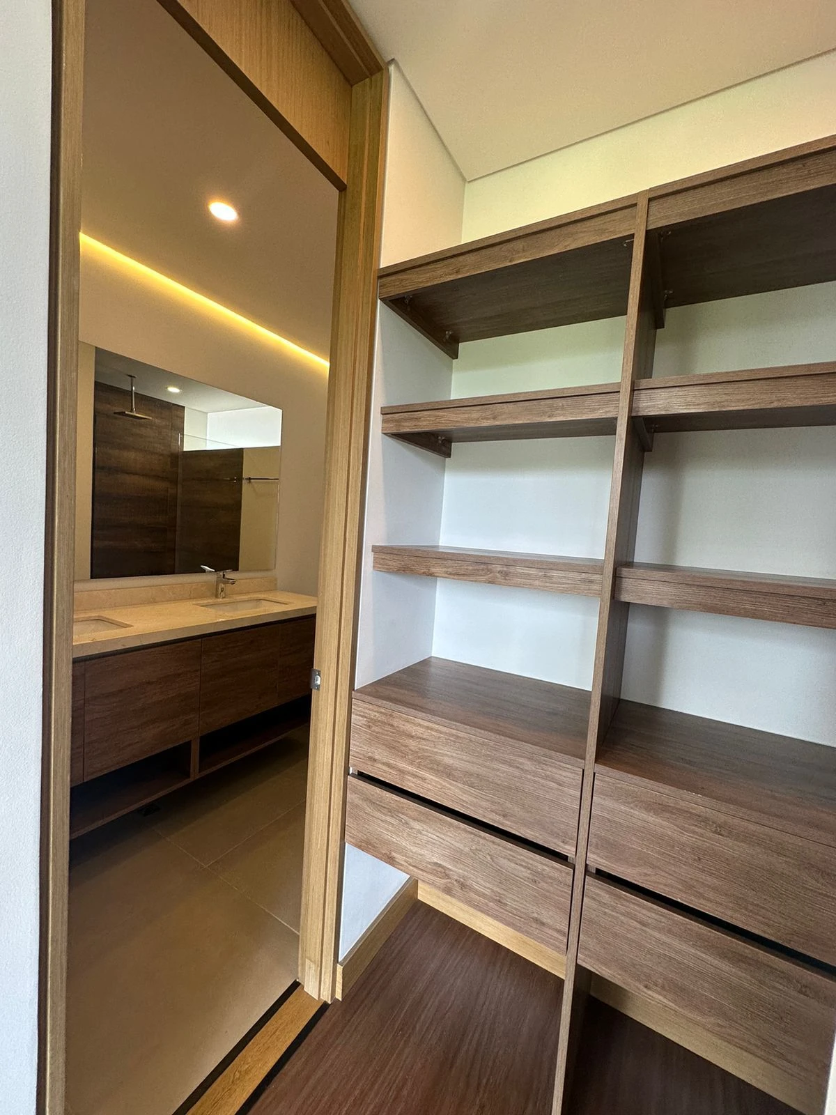 Apartaestudio en arriendo en Rionegro, sector Llanogrande