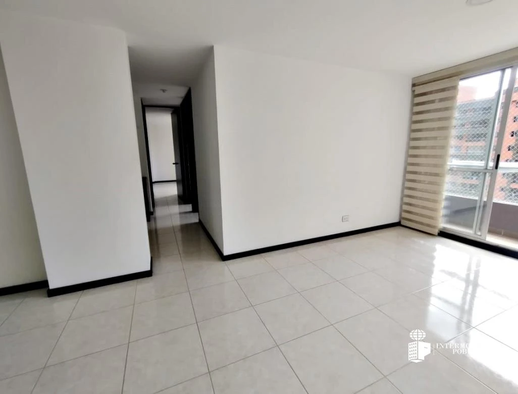 Apartamento en arriendo sector Ciudad del Rio