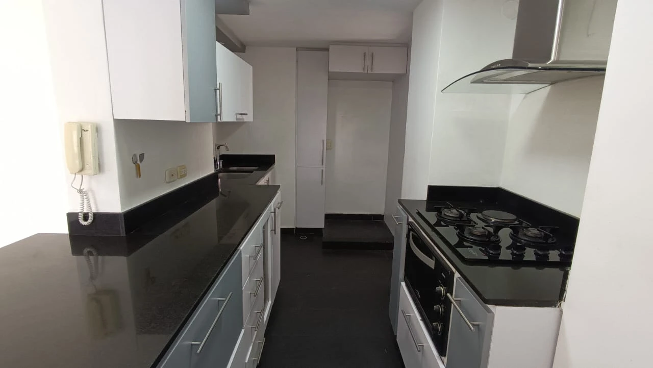 Apartamento en Arriendo Loma de los Bernal Medellin