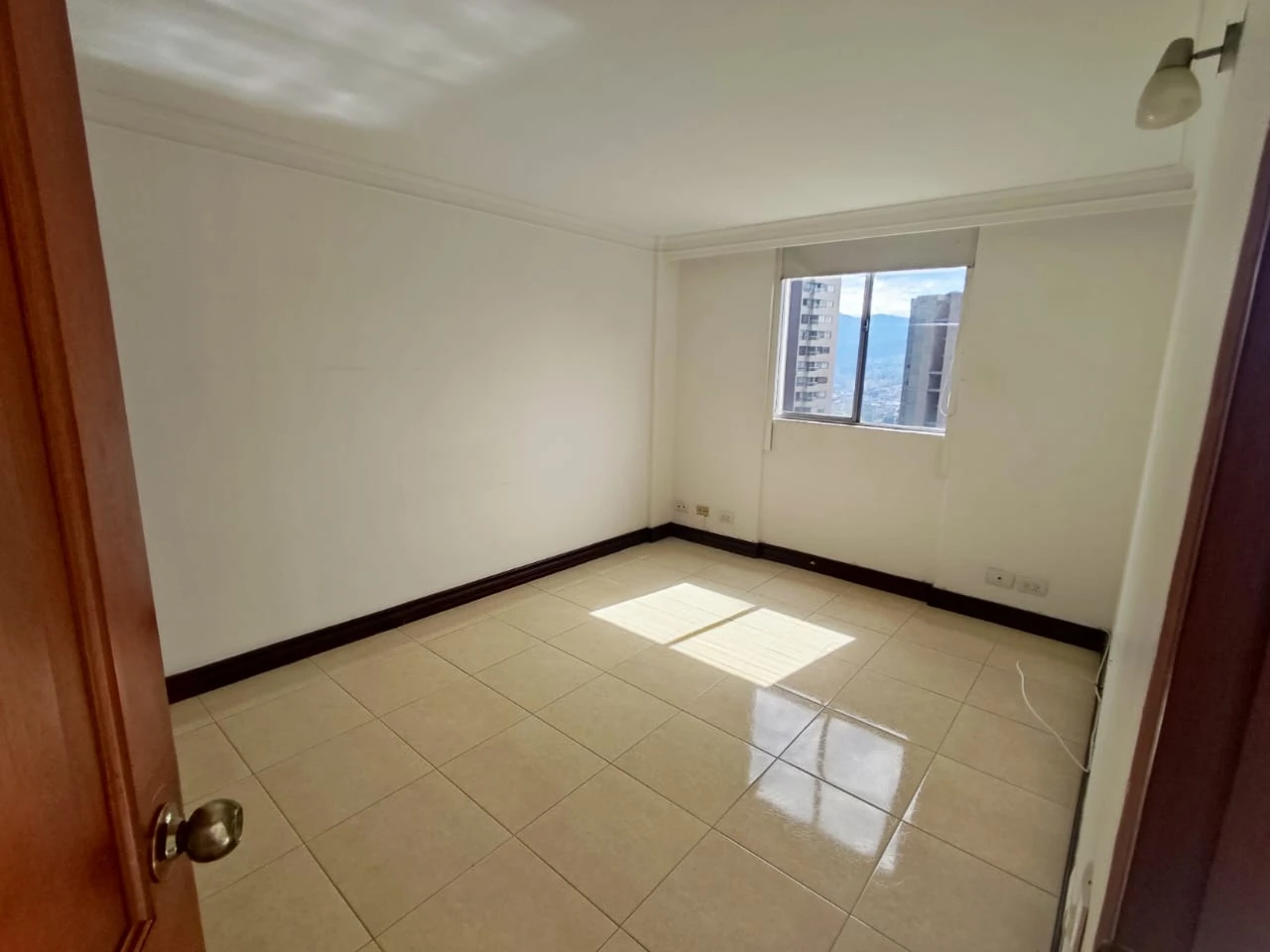 Apartaestudio  en arriendo sector Padre Marianito