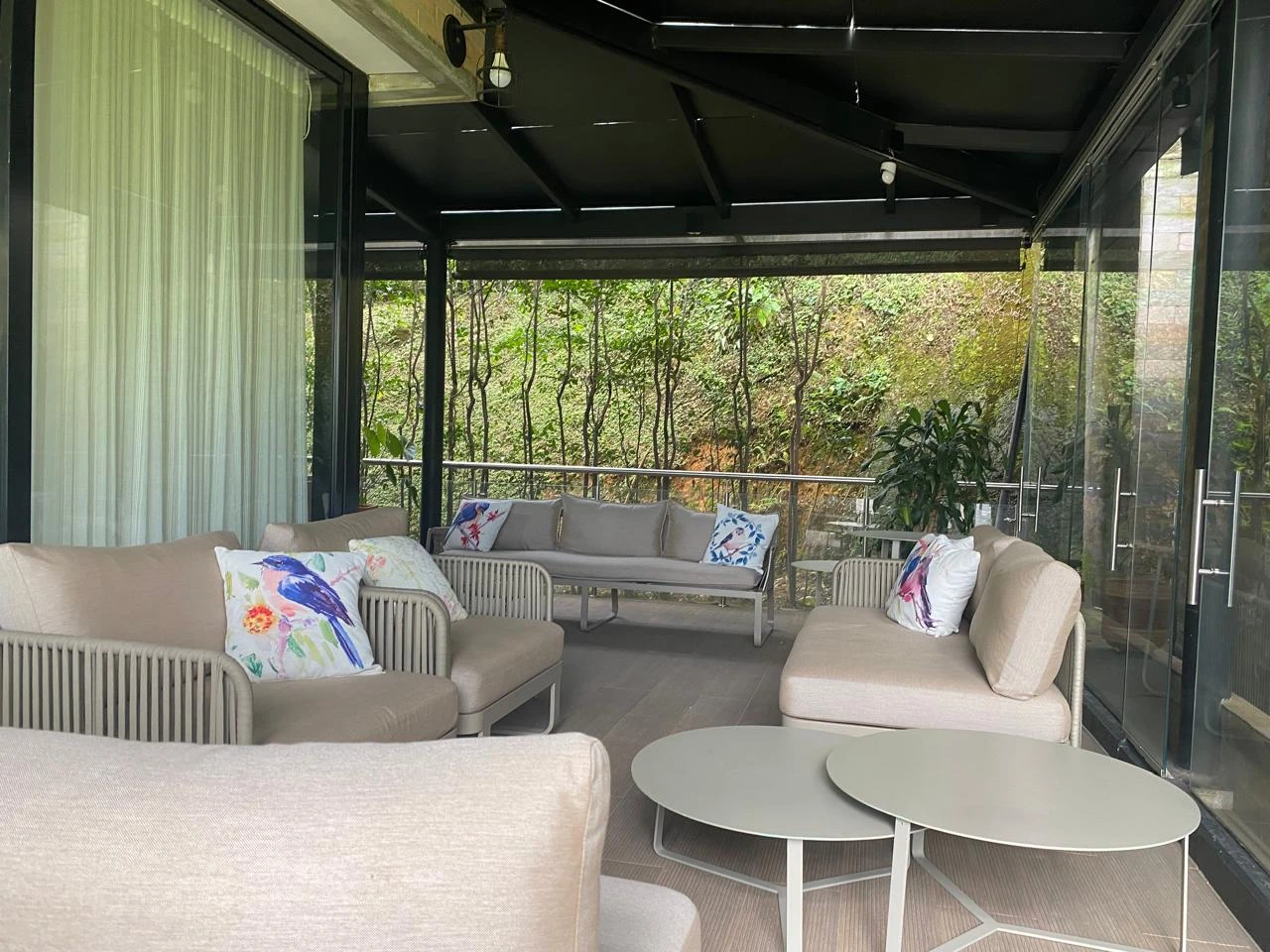 Arriendo Apartamento en el Poblado Sector los balsos