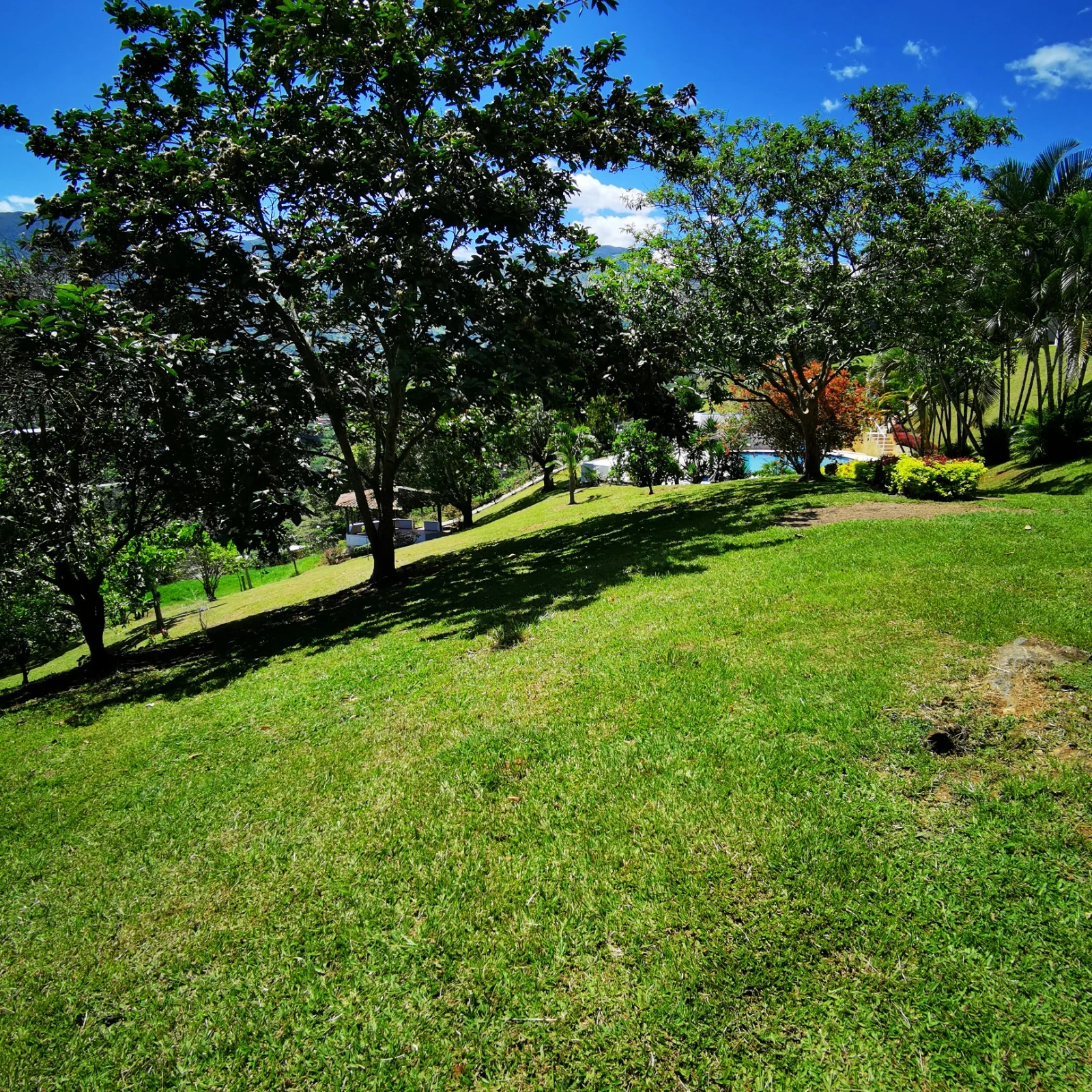 Casa campestre en Arriendo alvarado Copacabana