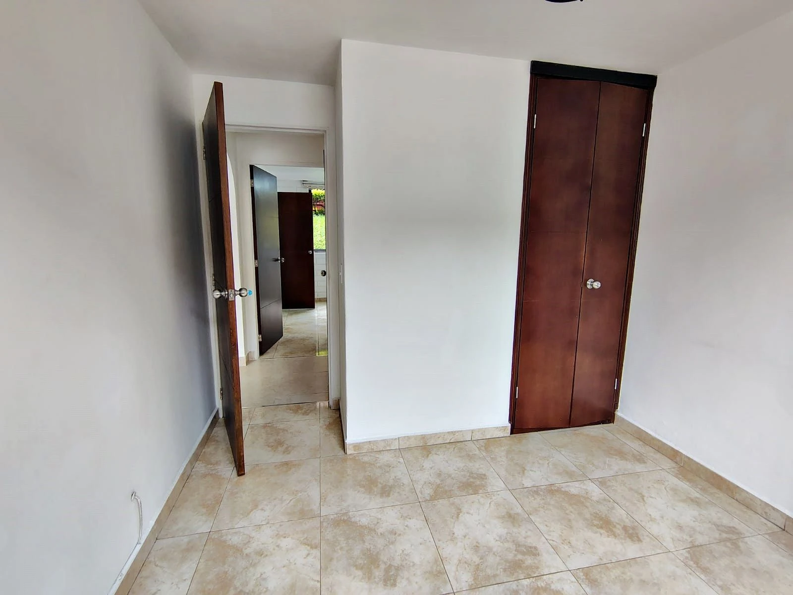Apartamento en arriendo sector Loma del Indio