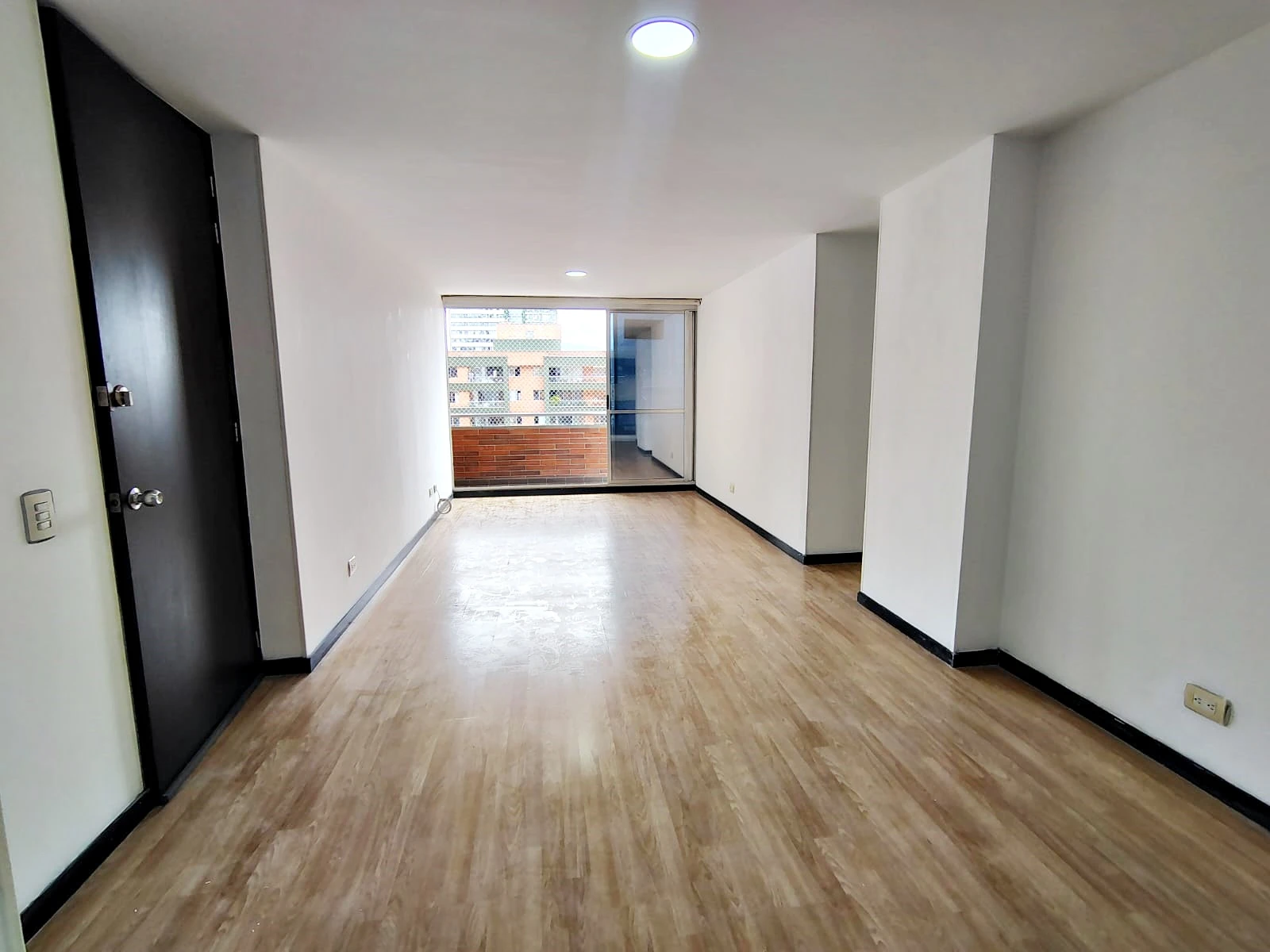 Apartamento en arriendo sector Ciudad del Rio