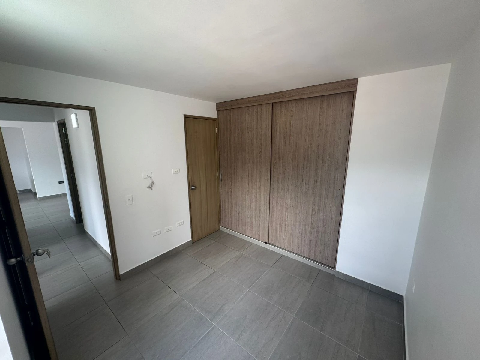 Apartamento en arriendo sector Santana