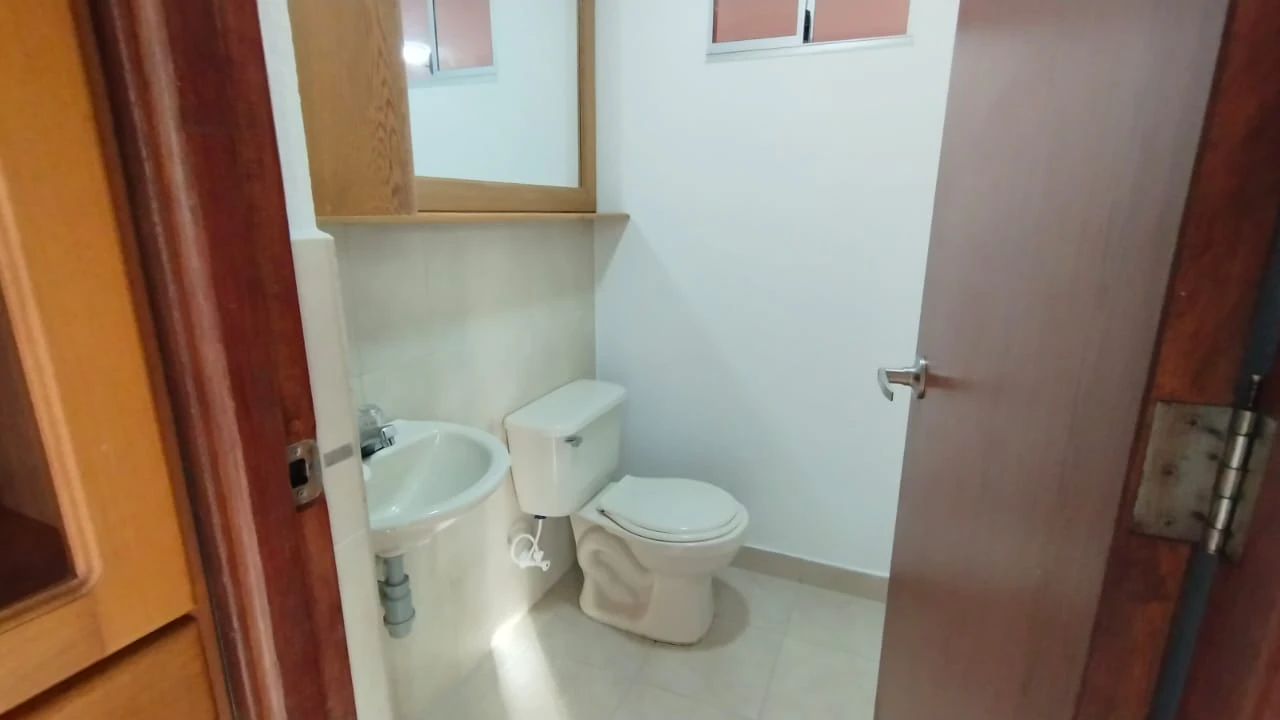 Casa en arriendo en Samanes, sector UCO, Rionegro