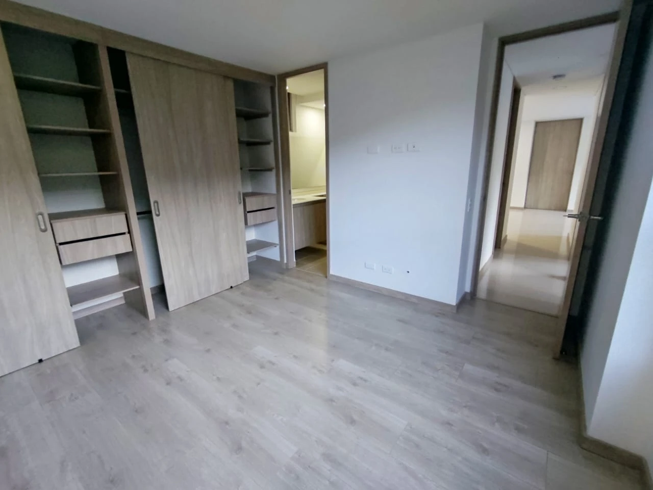 Apartamento en Arriendo sector Camino verde, salado Envigado