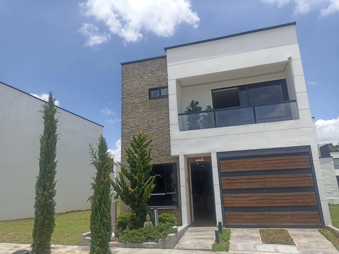 Casa en arriendo en Rionegro Llanogrande