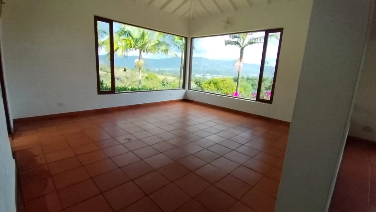 Casa lote en arriendo en Pontezuela