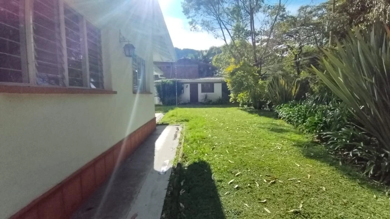 Casa lote en arriendo en Pontezuela