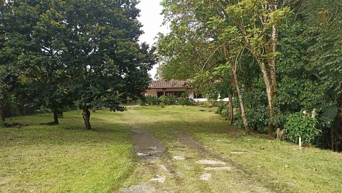 Casa campestre en arriendo en Rionegro sector Barro blanco