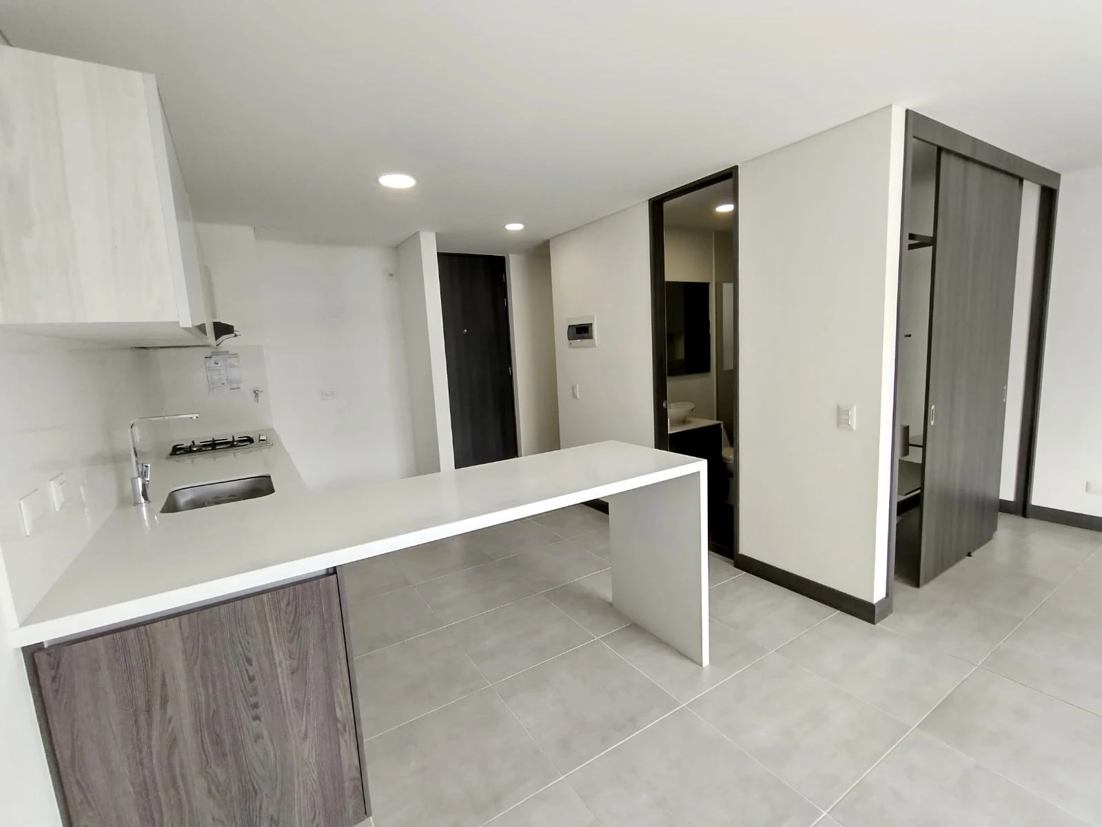 Apartaestudio en arriendo sector Ciudad del Rio