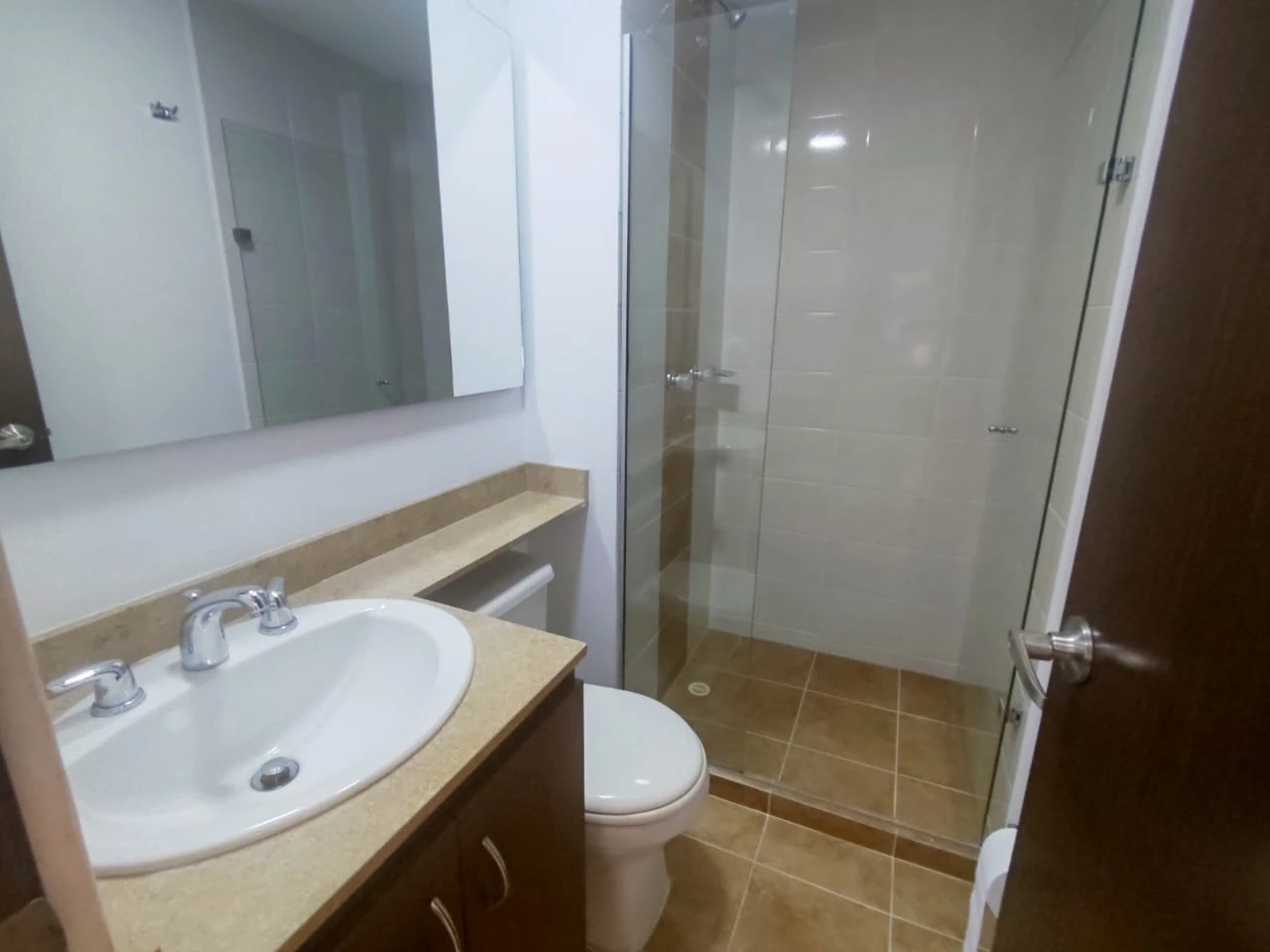 Apartamento en arriendo sector Mall el Indio las Palmas