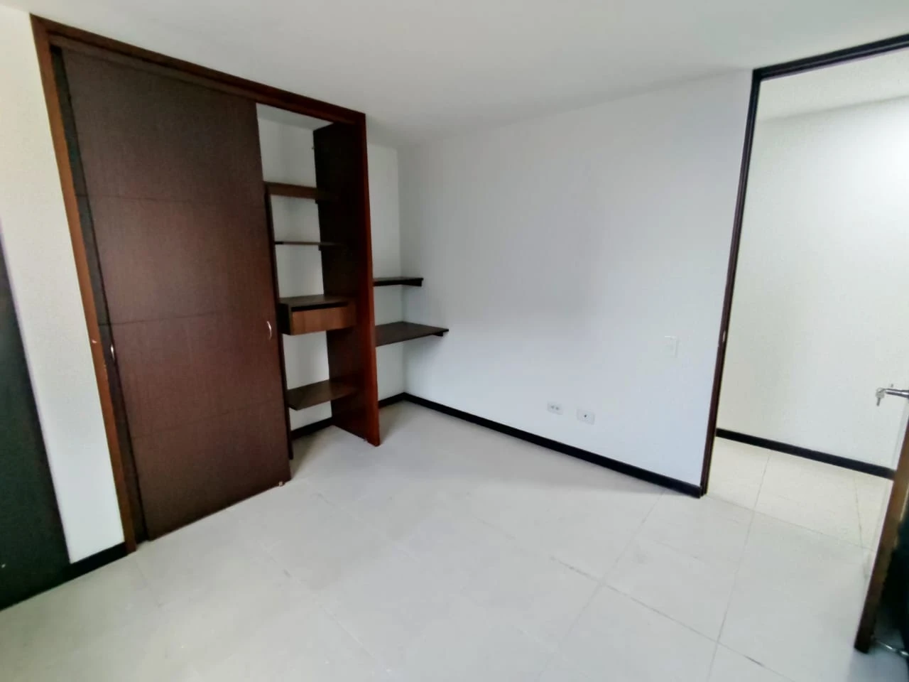 Apartamento en arriendo sector Mall el Indio las Palmas