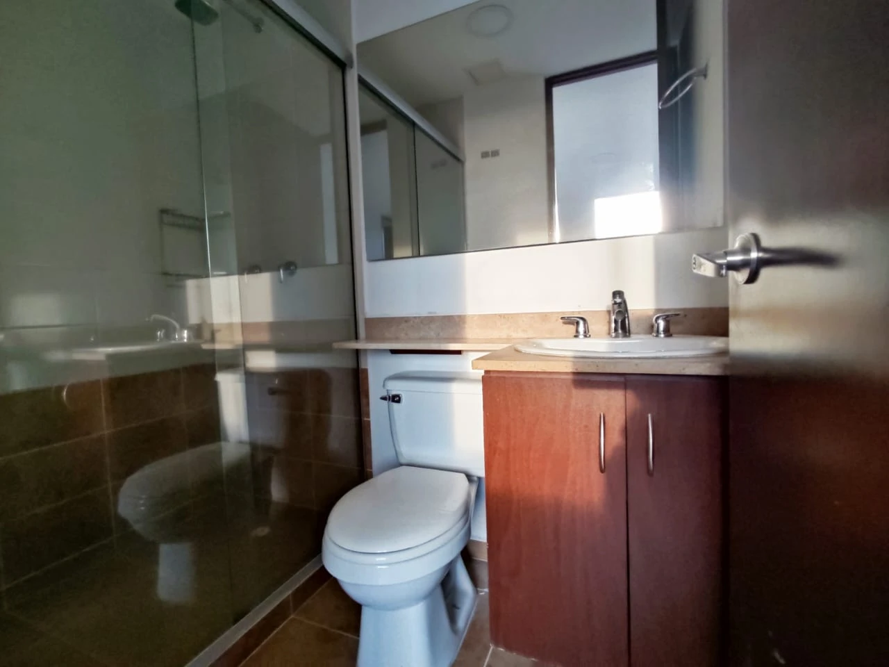 Apartamento en arriendo sector Mall el Indio las Palmas