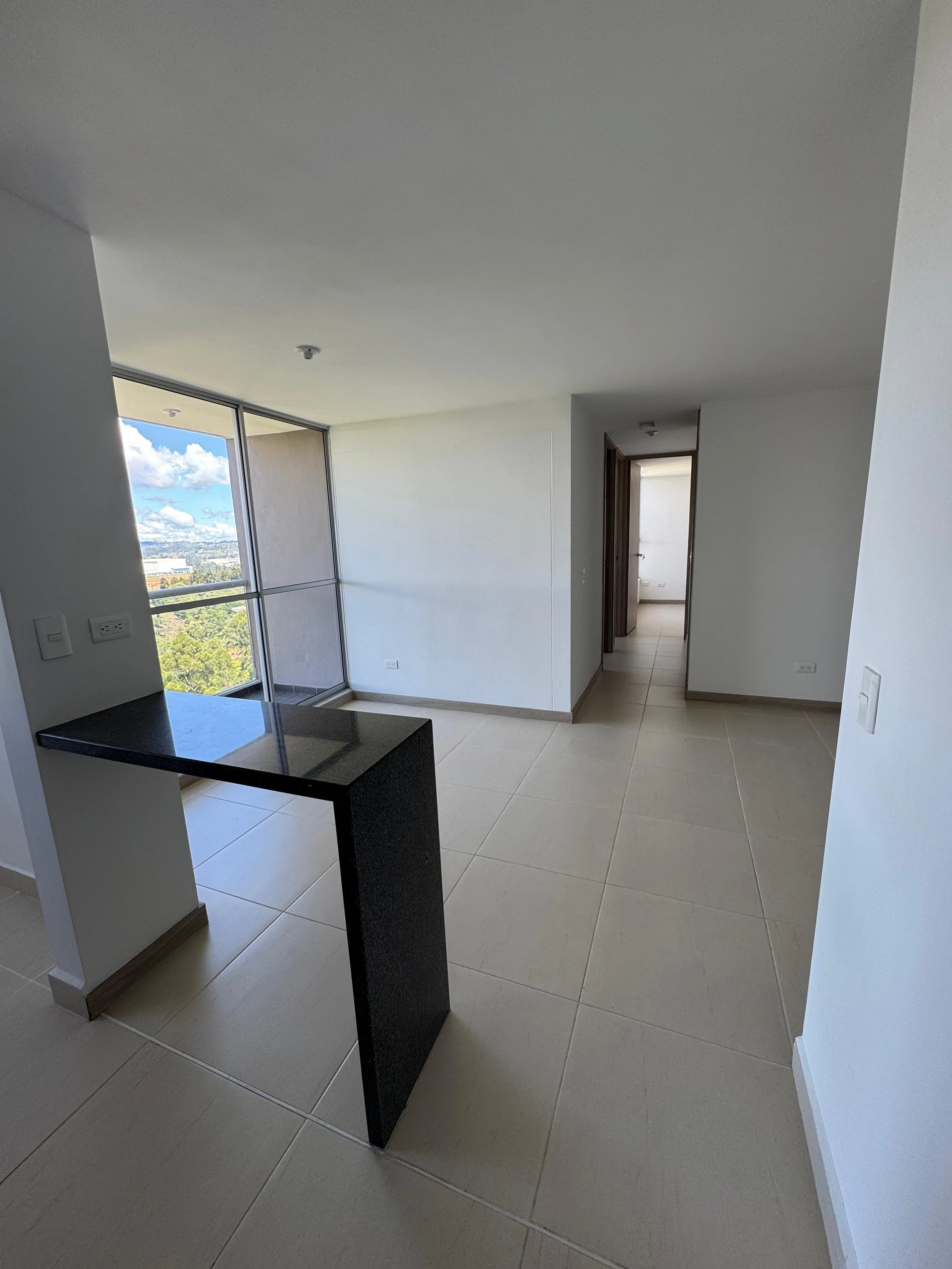 APARTAMENTO EN ARRIENDO EN ARANDANOS, RIONEGRO