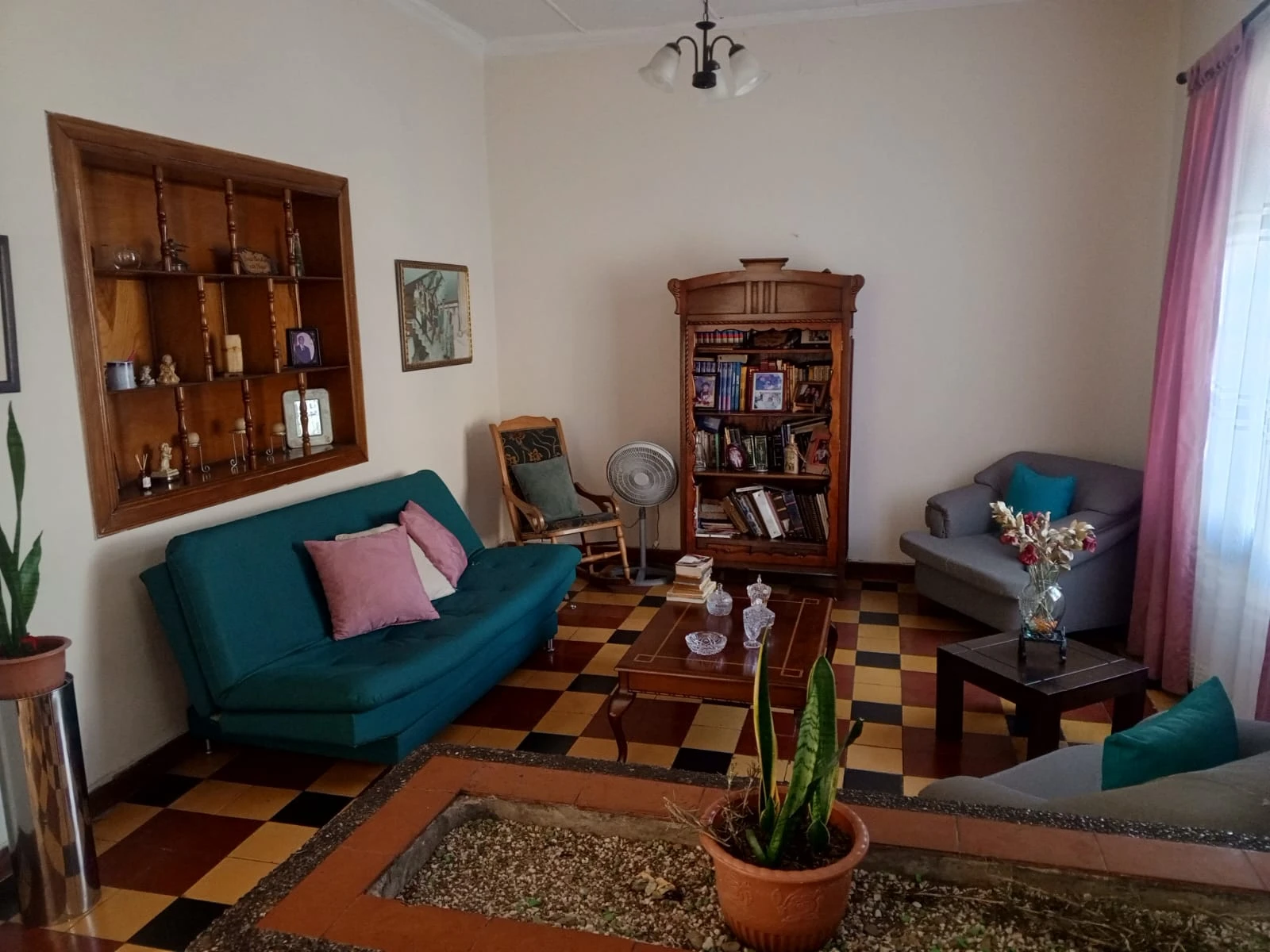 Casa en arriendo en Prado centro