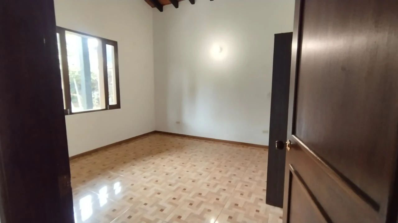 Casa lote en renta en cabeceras