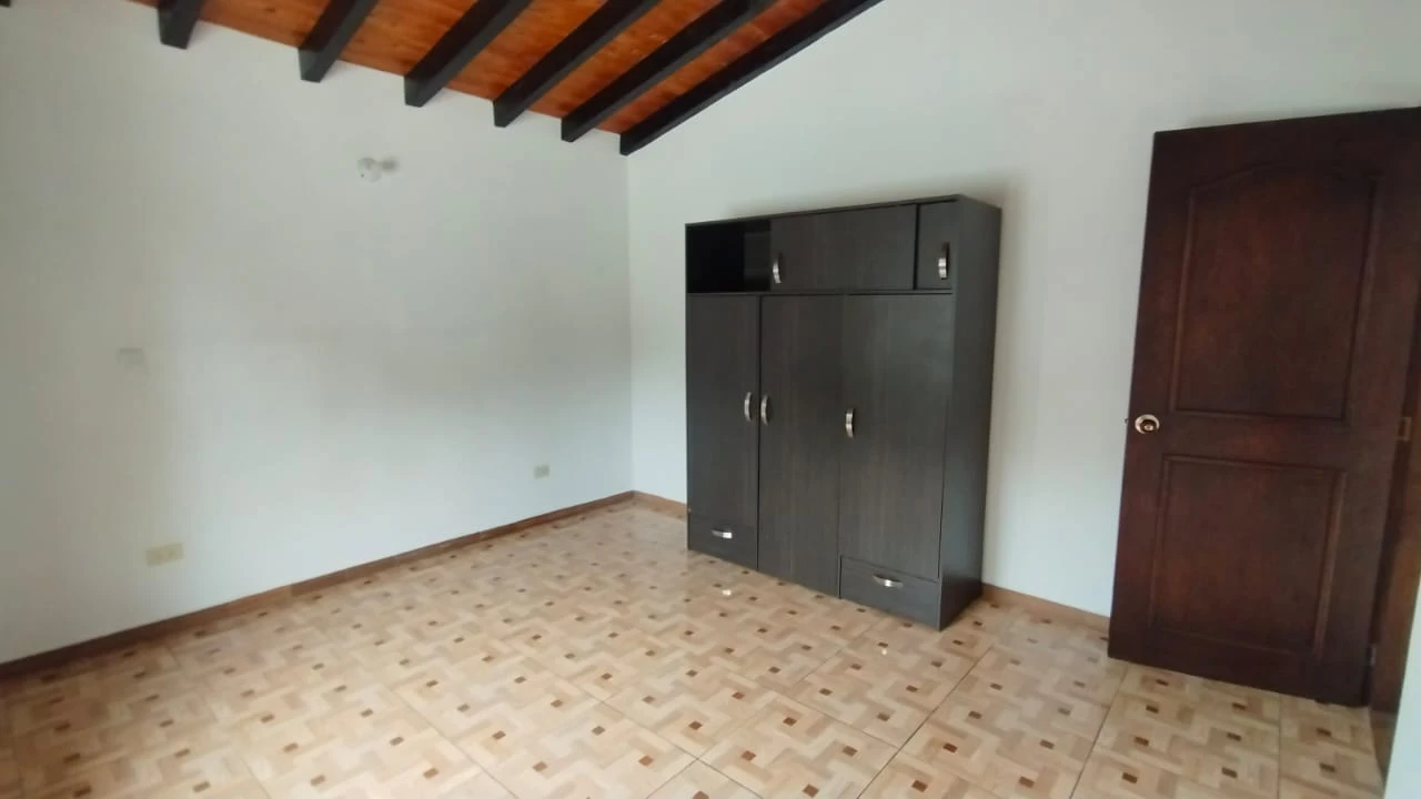 Casa lote en renta en cabeceras