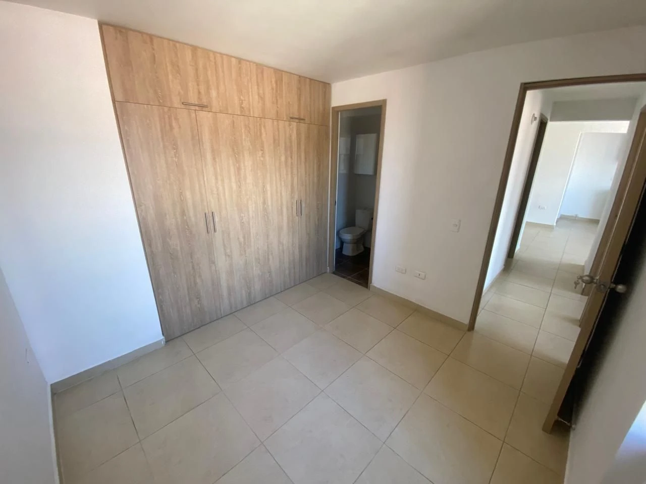 Apartamento en arriendo sector Santana.