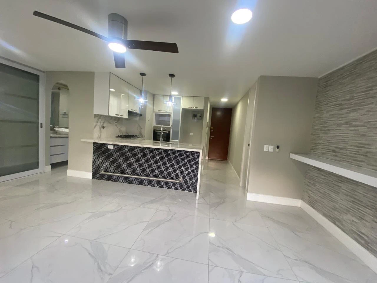 Arriendo Apartamento en el Poblado Sector Patio Bonito