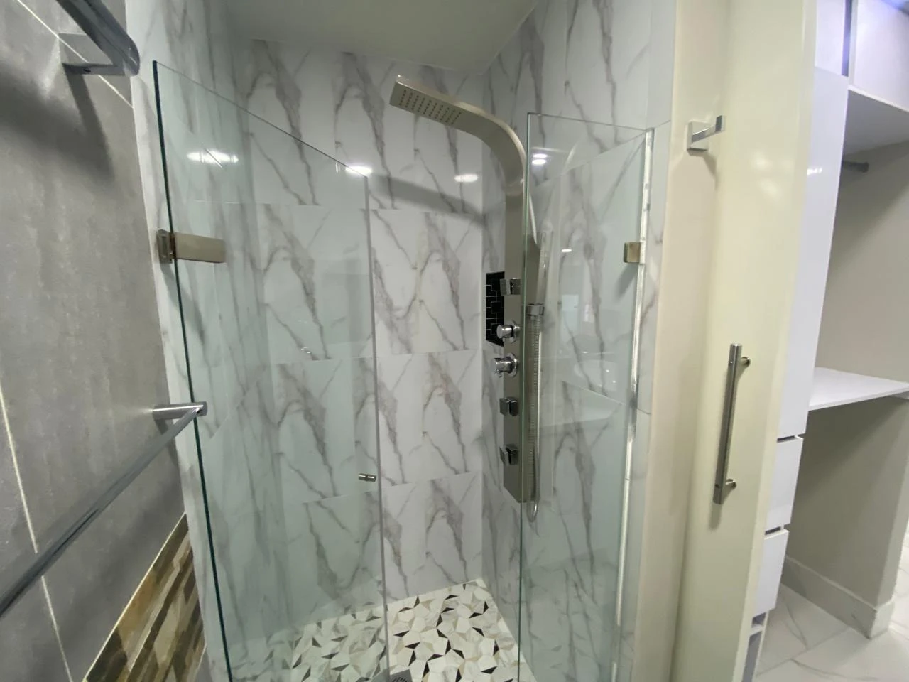 Arriendo Apartamento en el Poblado Sector Patio Bonito